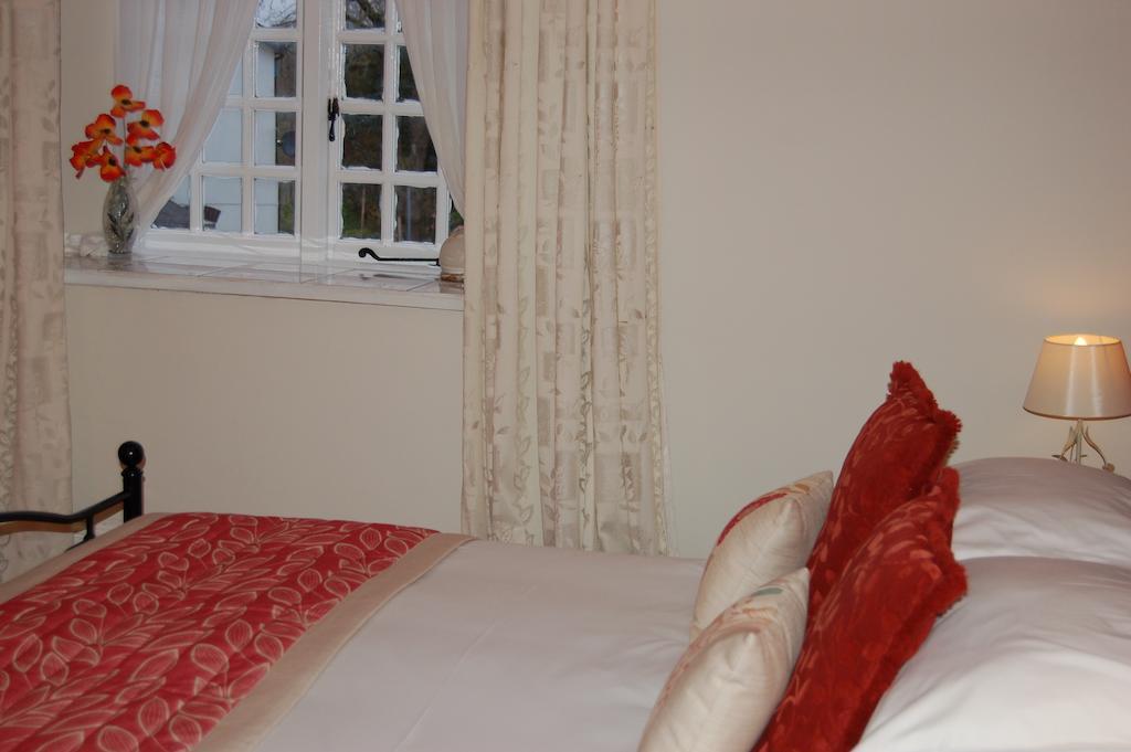 The Mitre Inn Witheridge Rum bild